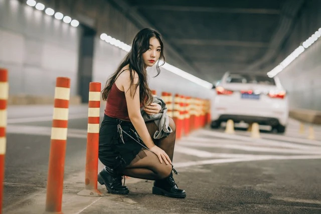 圈子里的秘密与欲望——深入探讨字母圈的真实面貌 一