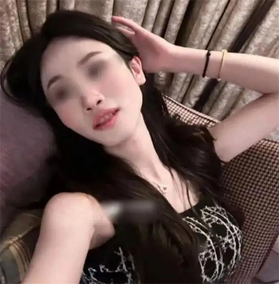 我居然发现自己对ddlg情有独钟，究竟是什么？ 一