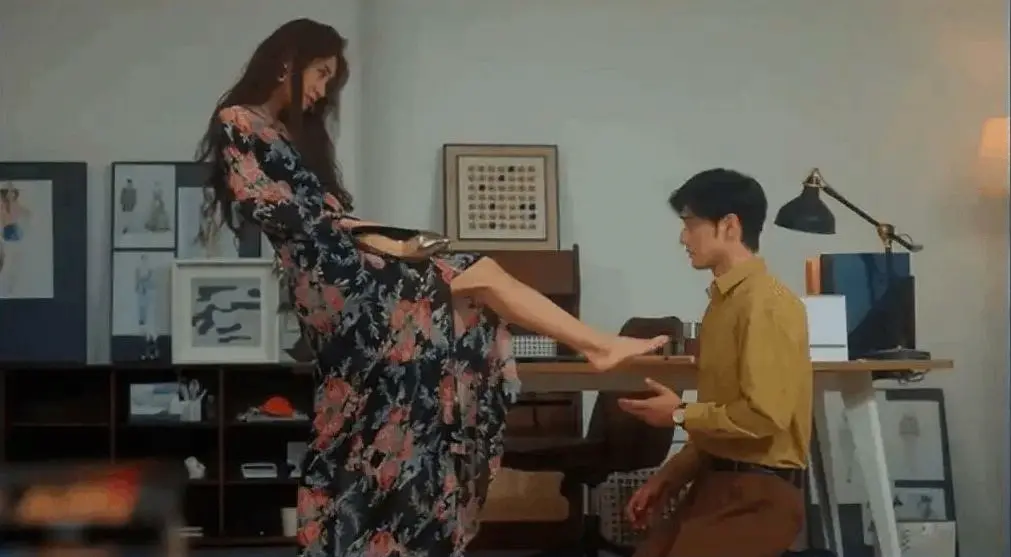 “S属性”探索：揭开情感与权力的神秘面纱 一